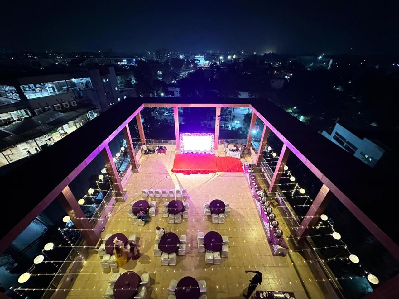 グランド エグゾティカ ビジネス ホテル Pimpri-Chinchwad エクステリア 写真