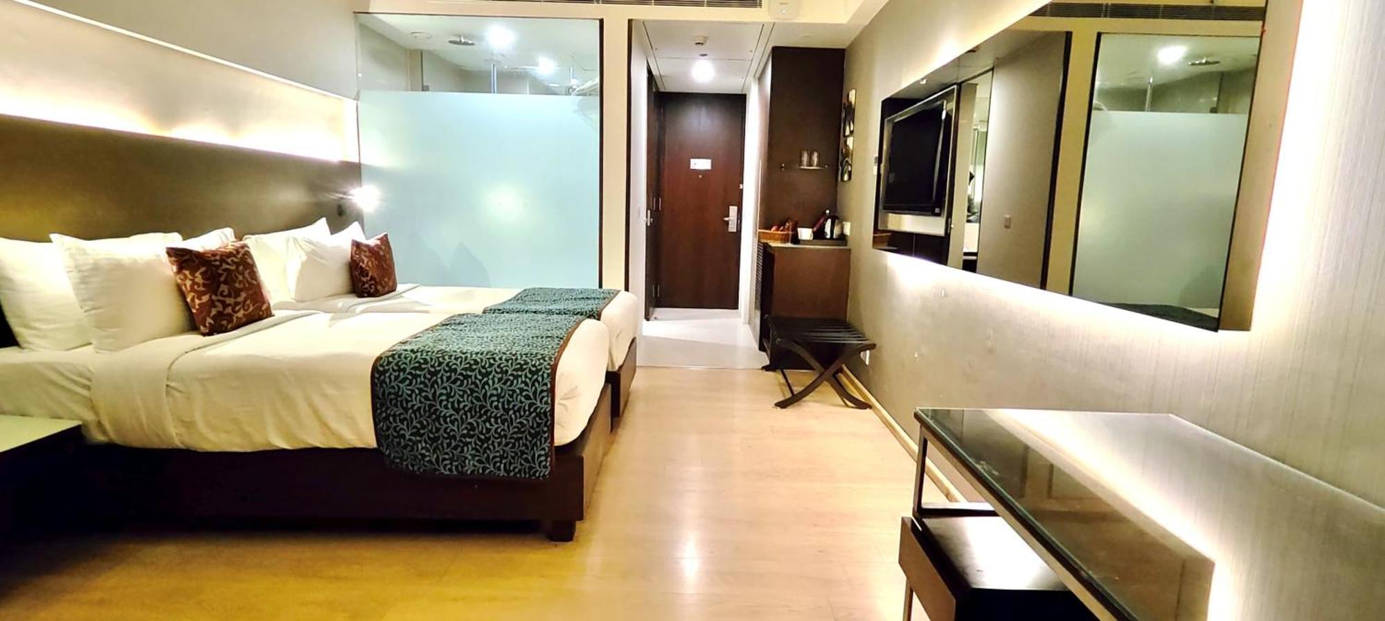 グランド エグゾティカ ビジネス ホテル Pimpri-Chinchwad エクステリア 写真